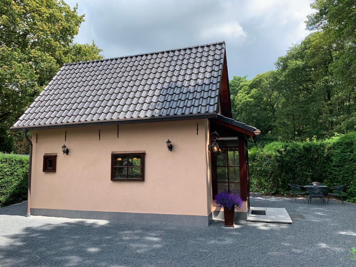 Romantisch Gastenverblijf 'Het Vogelhuisje' Люнтерен Экстерьер фото